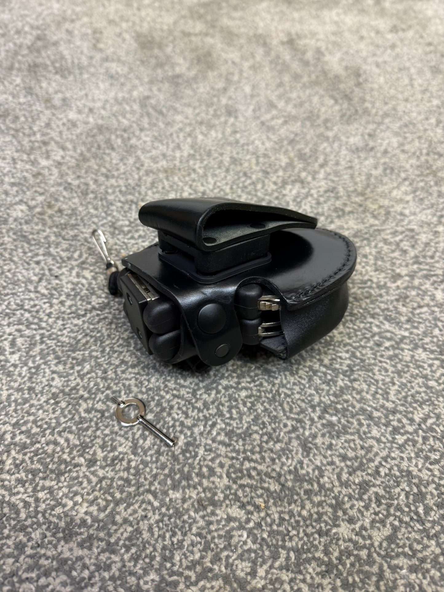 Ex Police Folding Hiatt Handcuffs Hinged Cuffs Pouch & Key Security Collectible