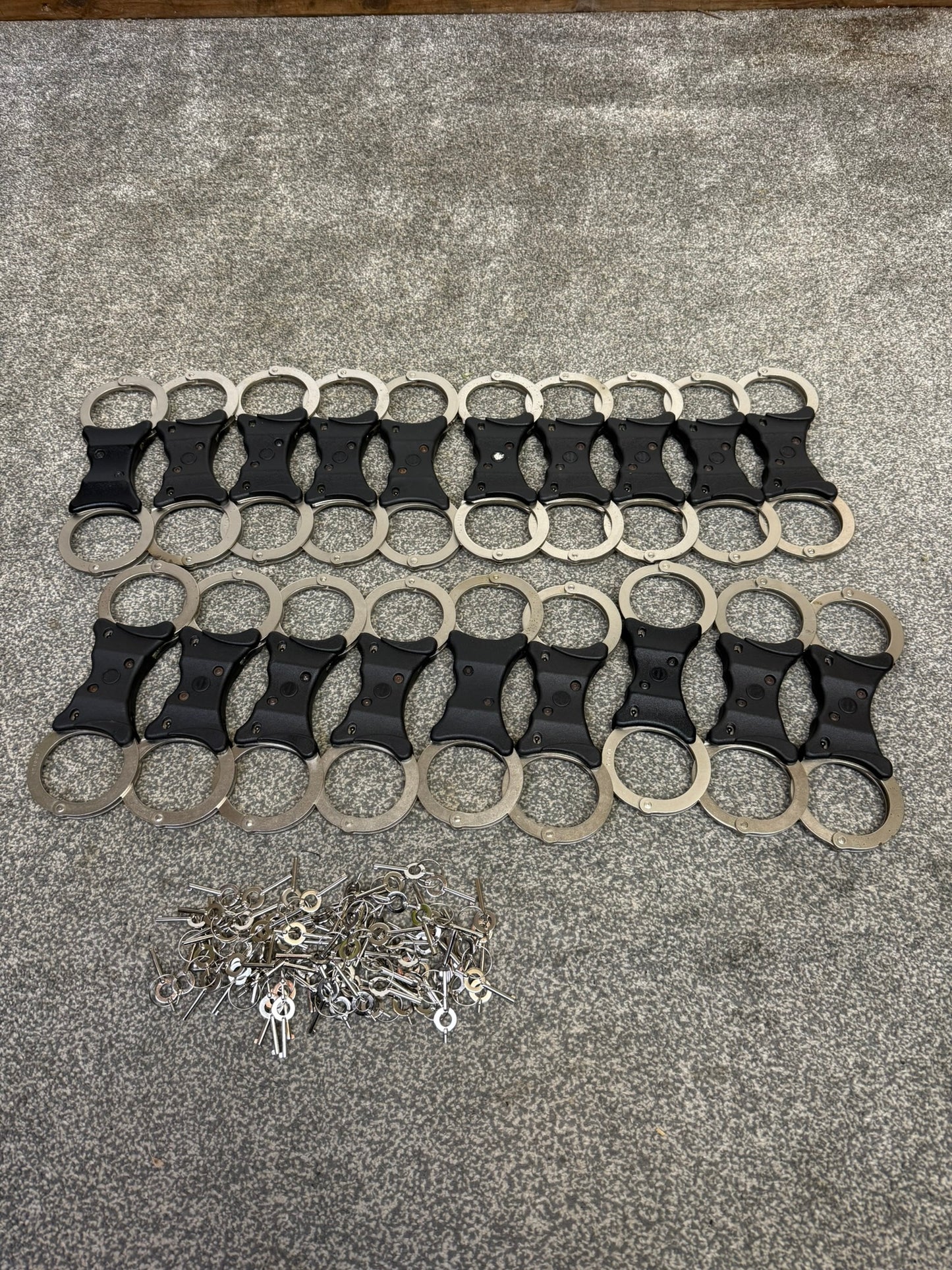 Ex Police Hiatt Rigid Handcuffs With Serial Security Cuffs Displays Collectible.