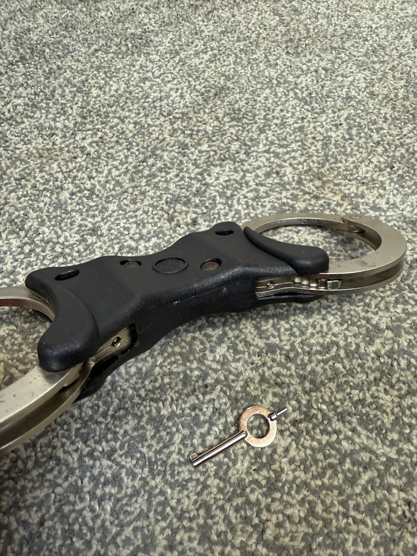 Ex Police Hiatt Rigid Handcuffs With Serial Security Cuffs Displays Collectible.