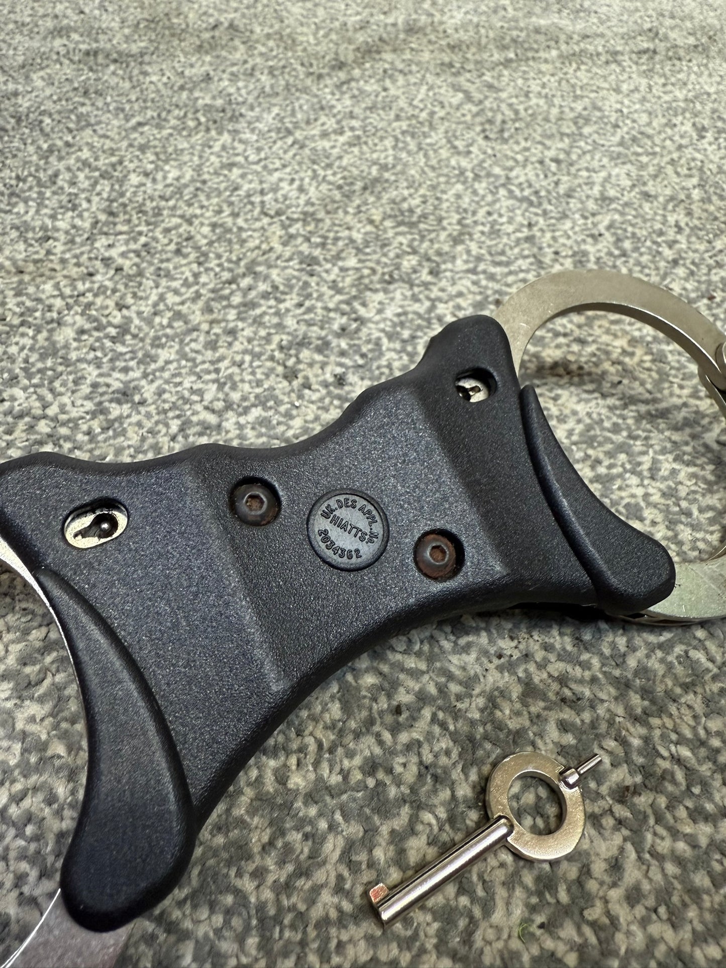 Ex Police Hiatt Rigid Handcuffs With Serial Security Cuffs Displays Collectible.
