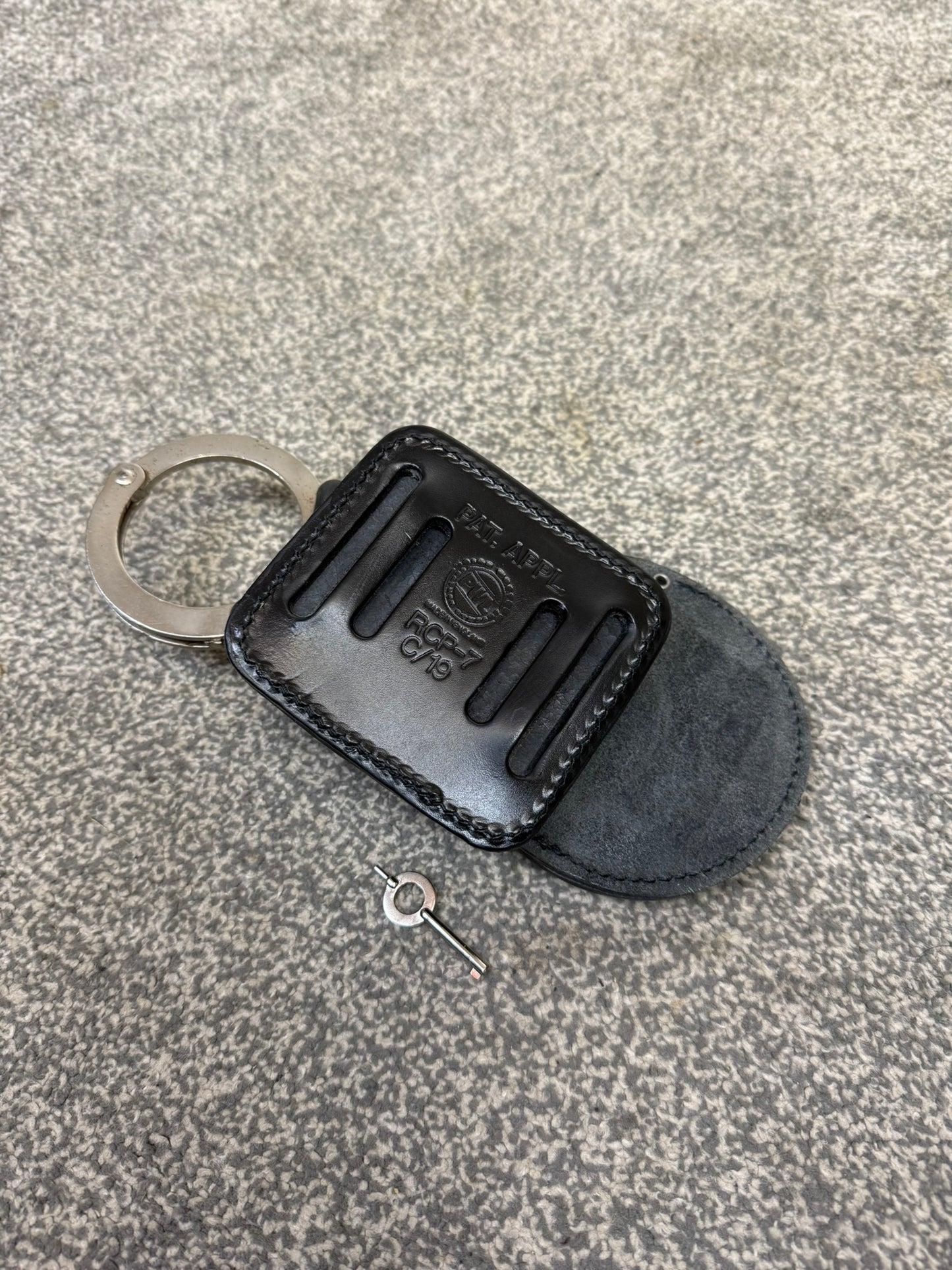 Ex Police TCH Rigid Handcuffs & Leather Belt Pouch With Key Security Cuffs