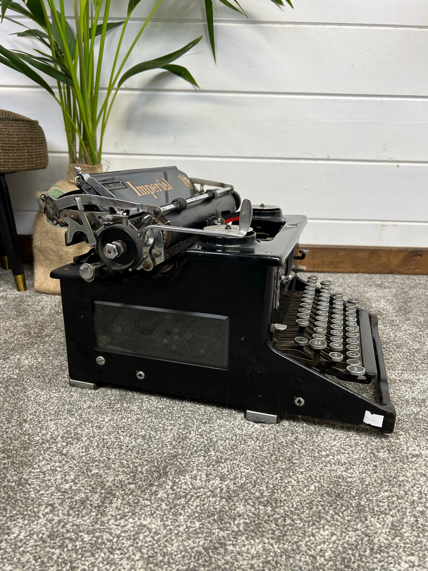 Vintage Imperial 50 Typewriter 30's 40's Industrial Retro Home Decor Display