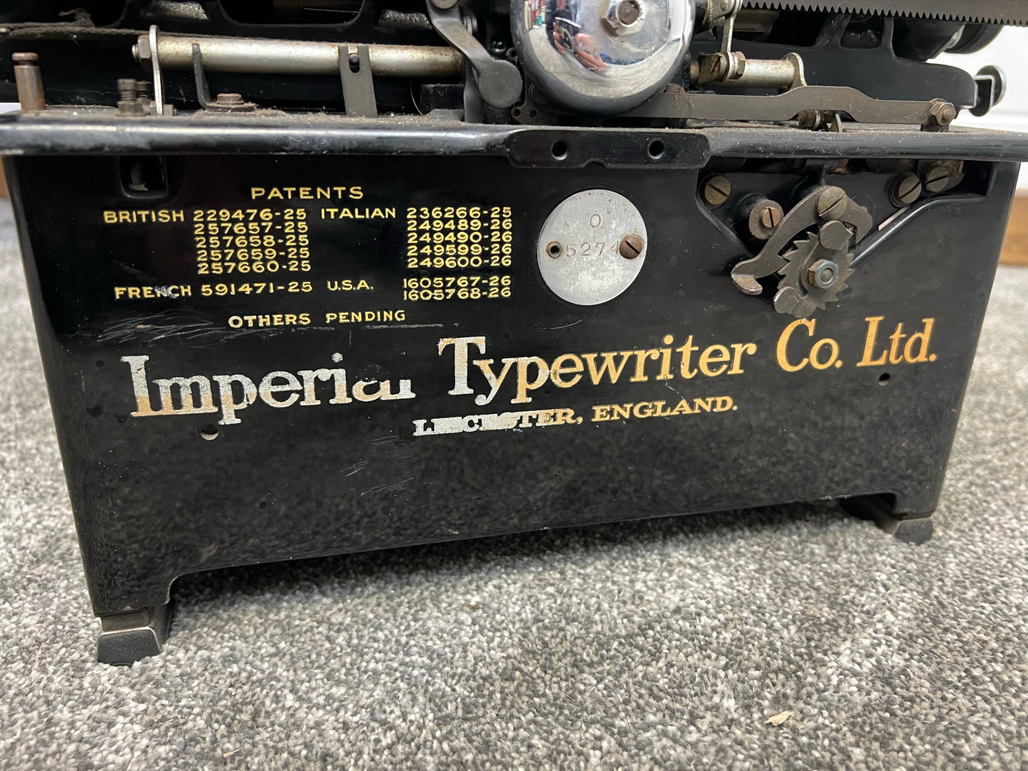 Vintage Imperial 50 Typewriter 30's 40's Industrial Retro Home Decor Display