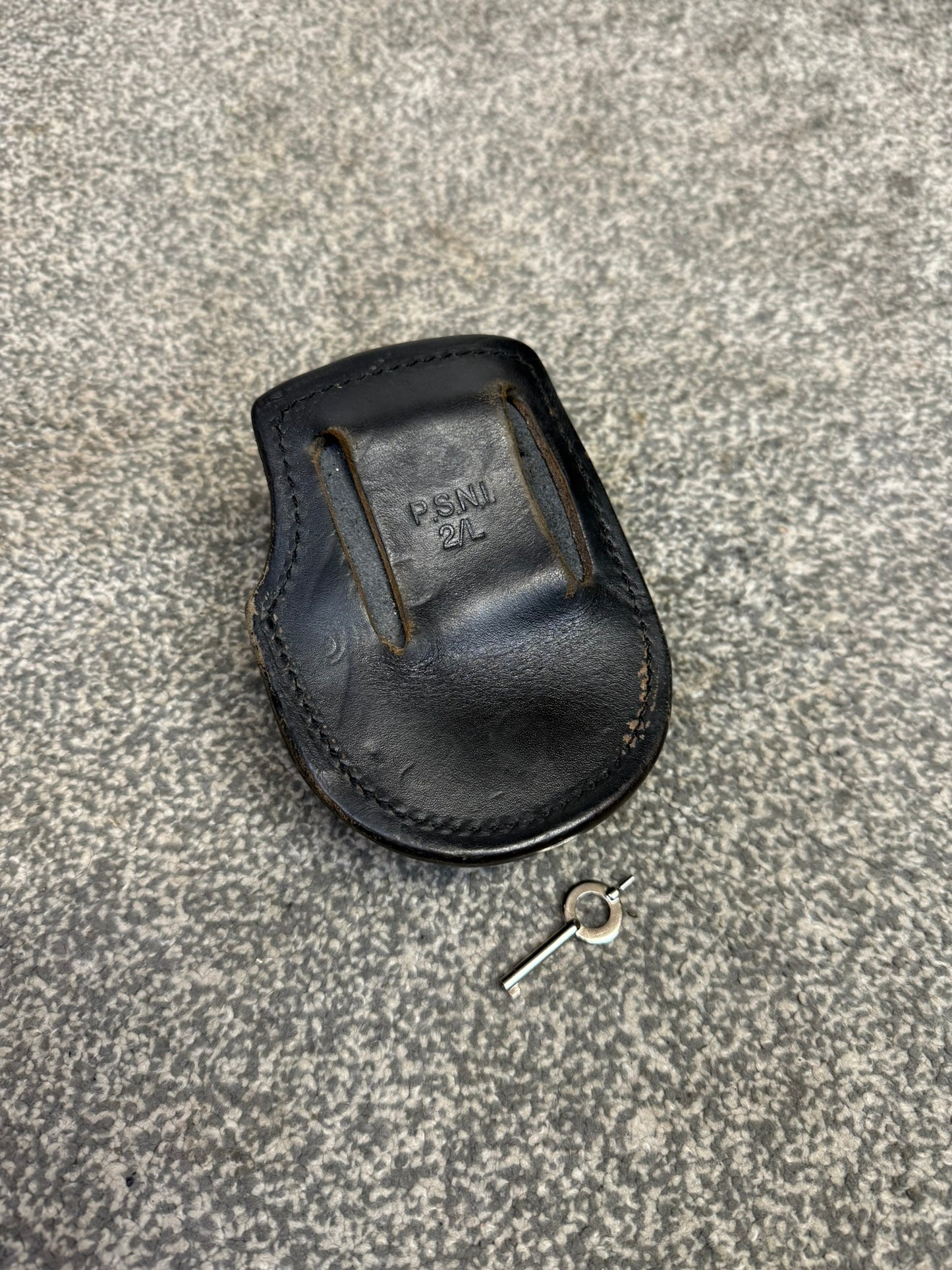 Ex Police Folding Hiatt Handcuffs Hinged Cuffs PSNI Pouch & Key Security Collectible