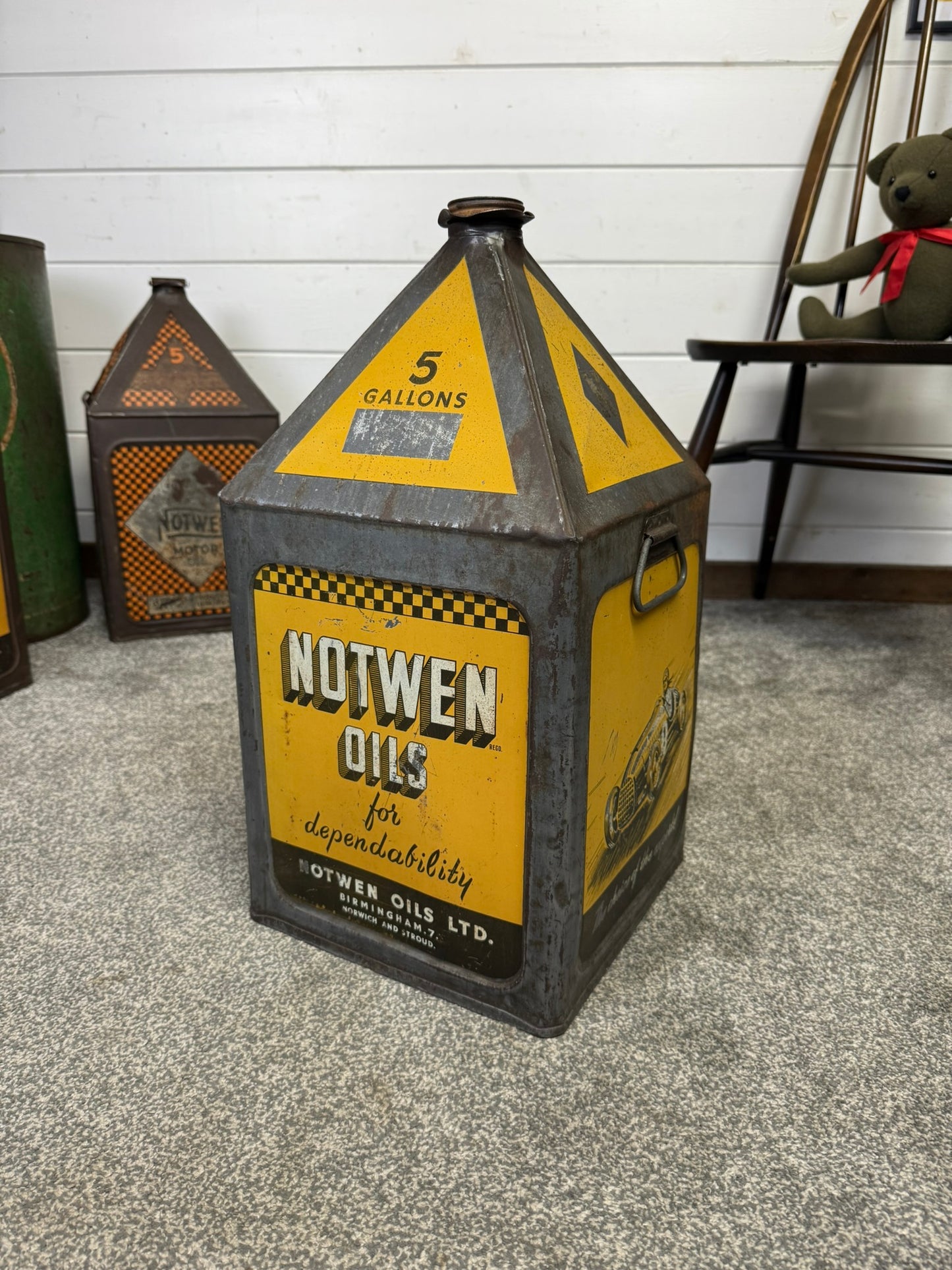 Vintage Notwen Oils 5 Gallon Pyramid Oil Can Original Automobilia