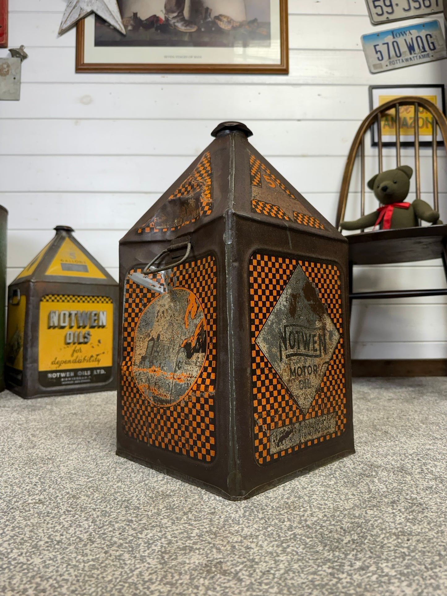 Vintage Notwen Motor Oil 5 Gallon Pyramid Oil Can Original Automobilia