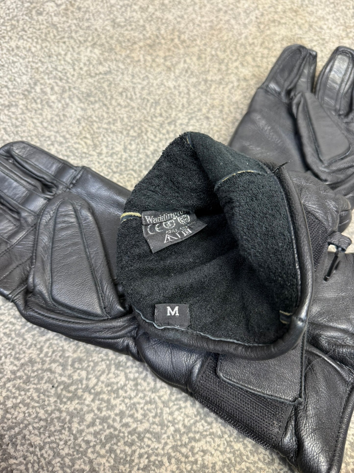 Ex Police Leather Riot Gloves Medium Motorcycle Biker Paintball Airsoft Gloves