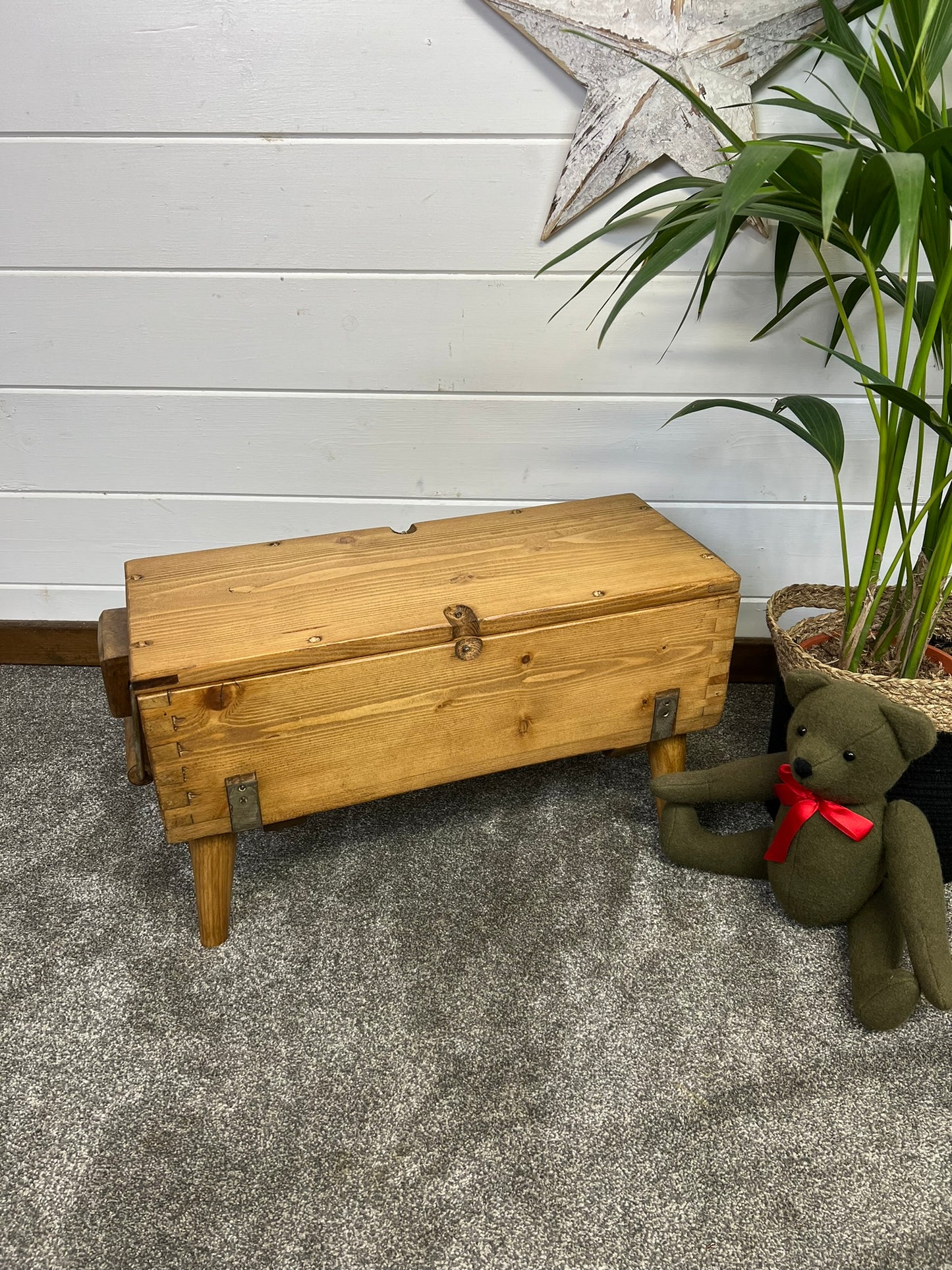 Rustic Wooden Ammo Box Table Industrial Vintage Blanket Box Storage Chest Coffee Table