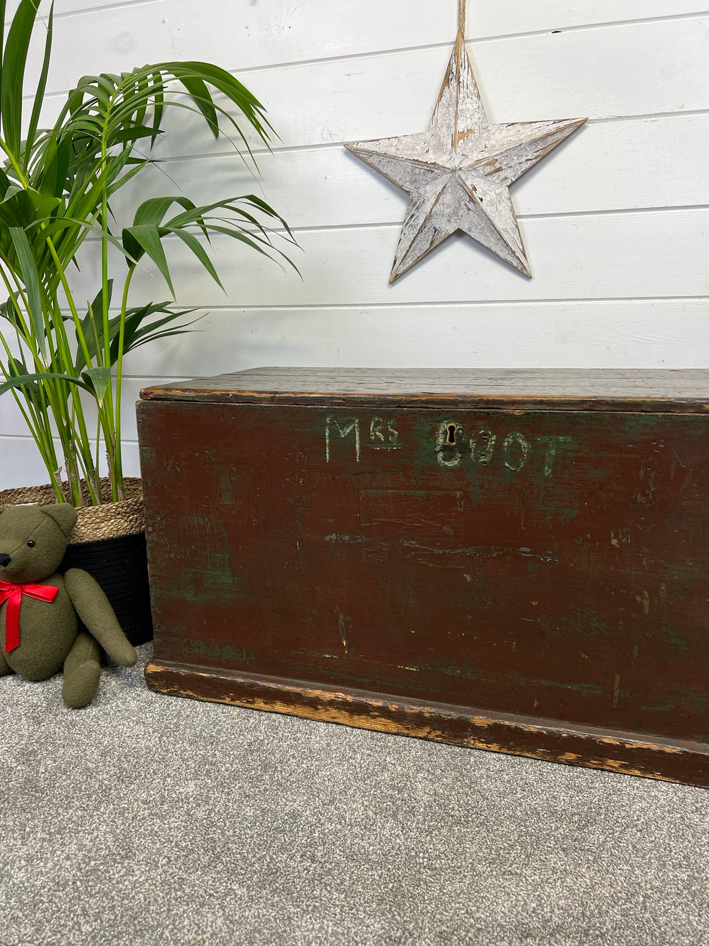 Rustic Wooden Chest Trunk Reclaimed Blanket Box Vintage Farmhouse Coffee Table Ottoman