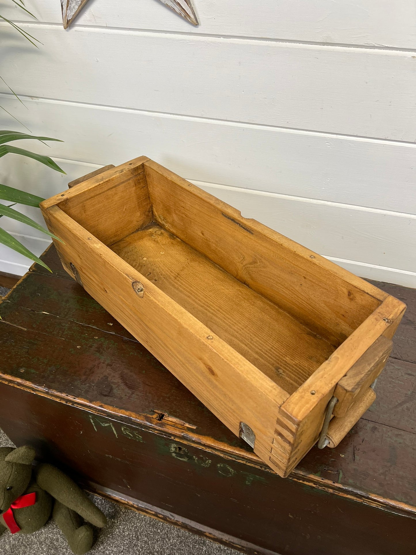 Vintage Small Wooden Storage Chest Rustic Box Farmhouse Home Decor Toys Tools