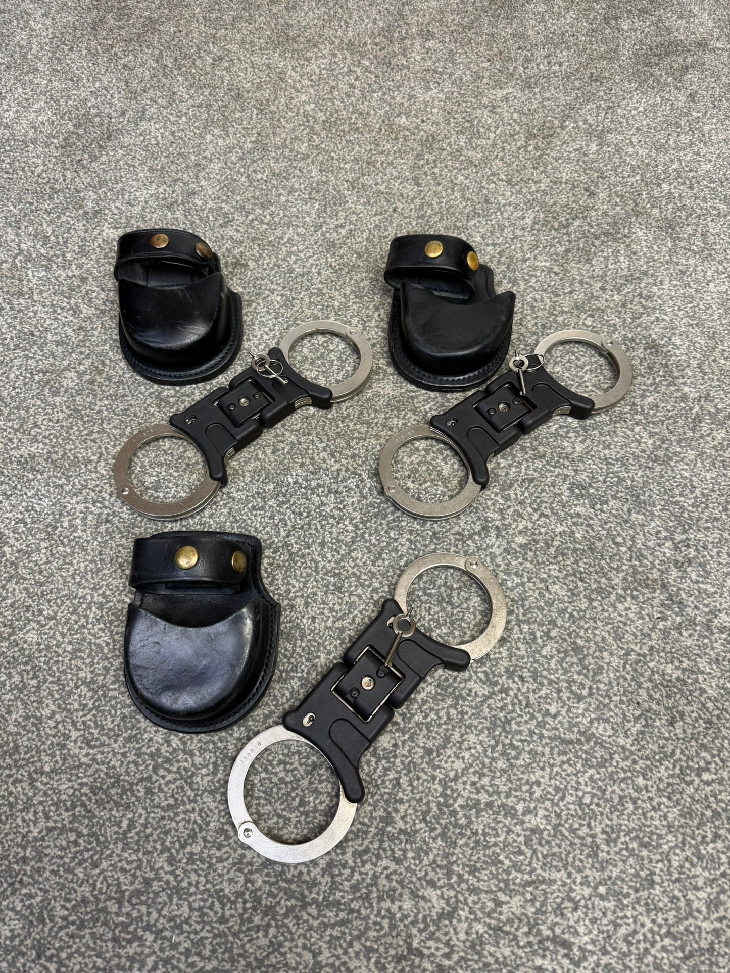 Ex Police Folding Hiatt Handcuffs Hinged Cuffs PSNI Leather Pouch & Key Security Collectible