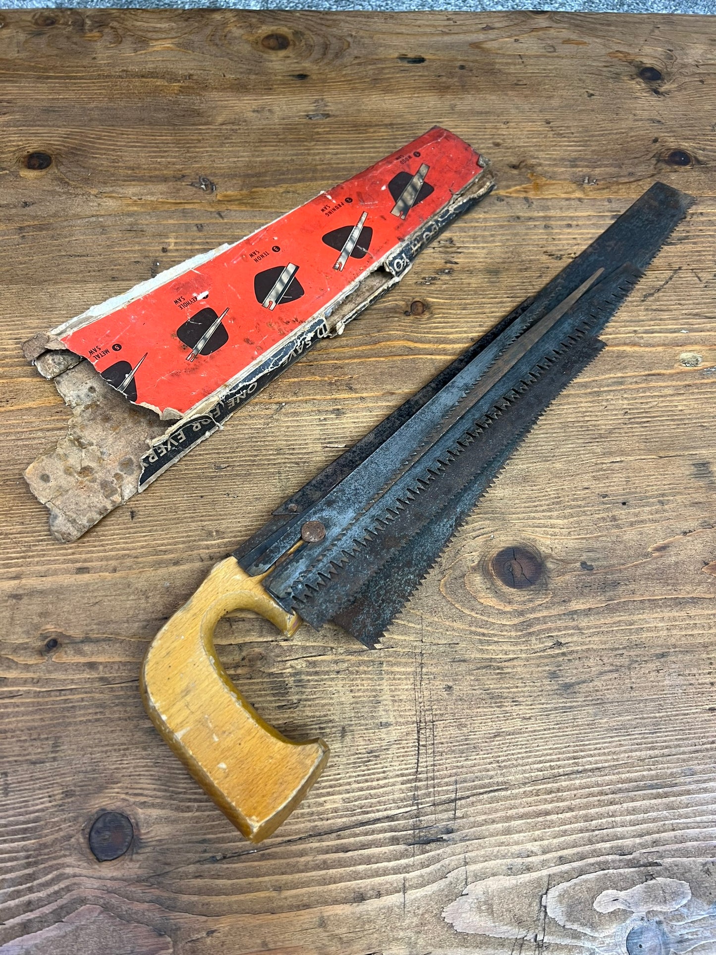 Vintage 6 Piece Interchangeable Blade Hand Saw Kit Retro Old School