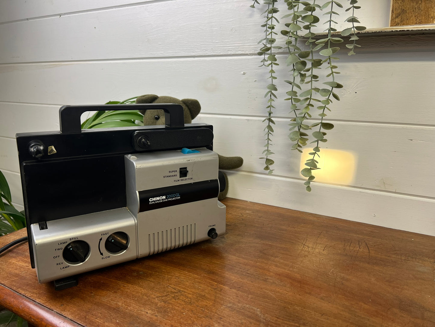 Vintage Chinon 2000GL Duel Gauge Cine Projector Retro Movie Reel Film - Working