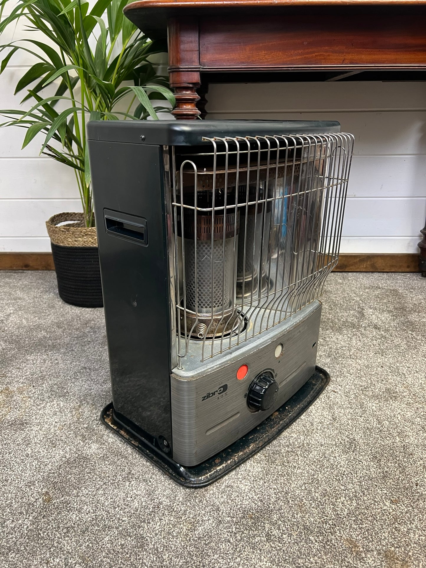 ZIBRO R15 TC Paraffin Kerosene Heater Portable Space Heater Office Workshop Home
