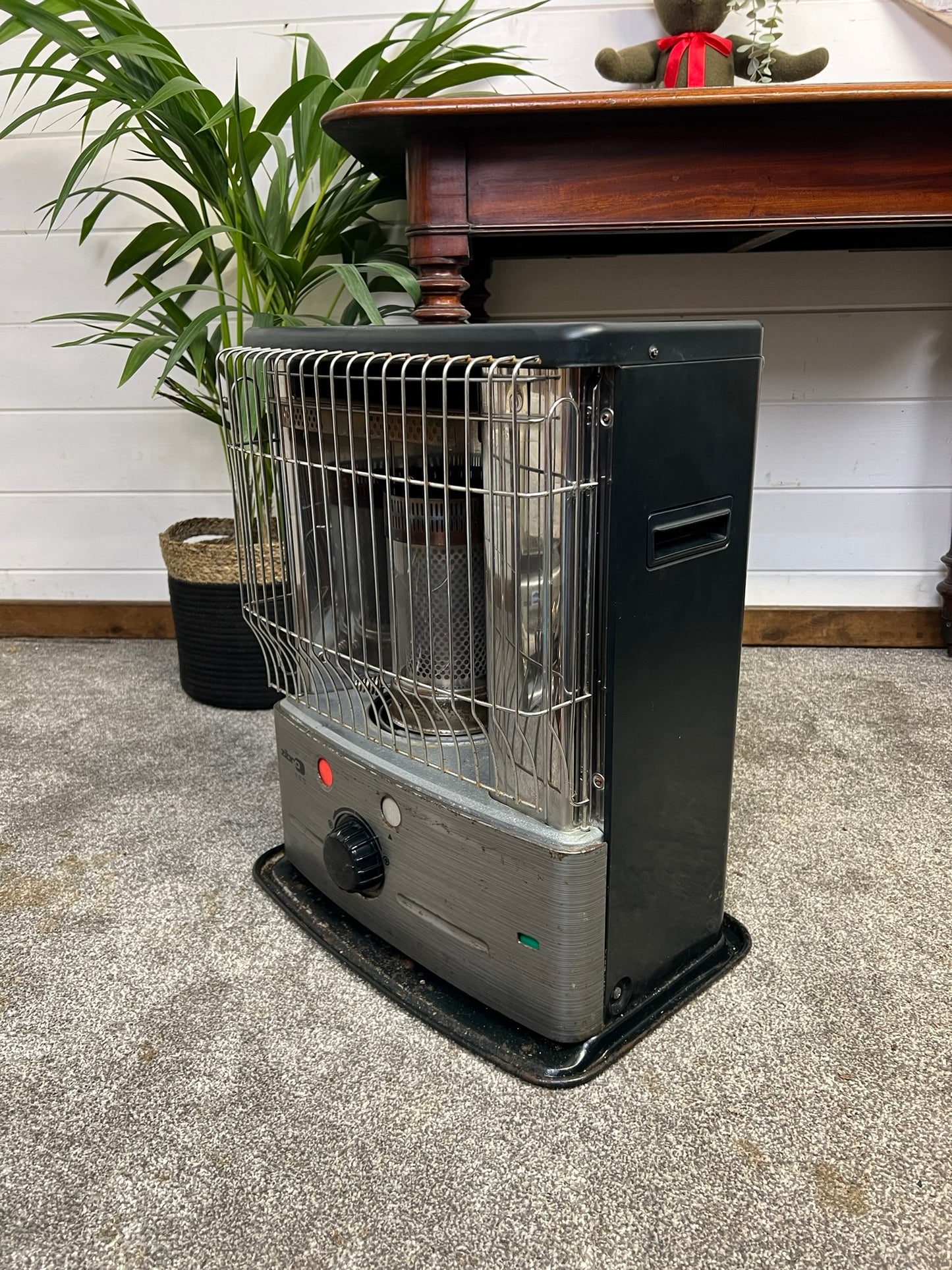 ZIBRO R15 TC Paraffin Kerosene Heater Portable Space Heater Office Workshop Home
