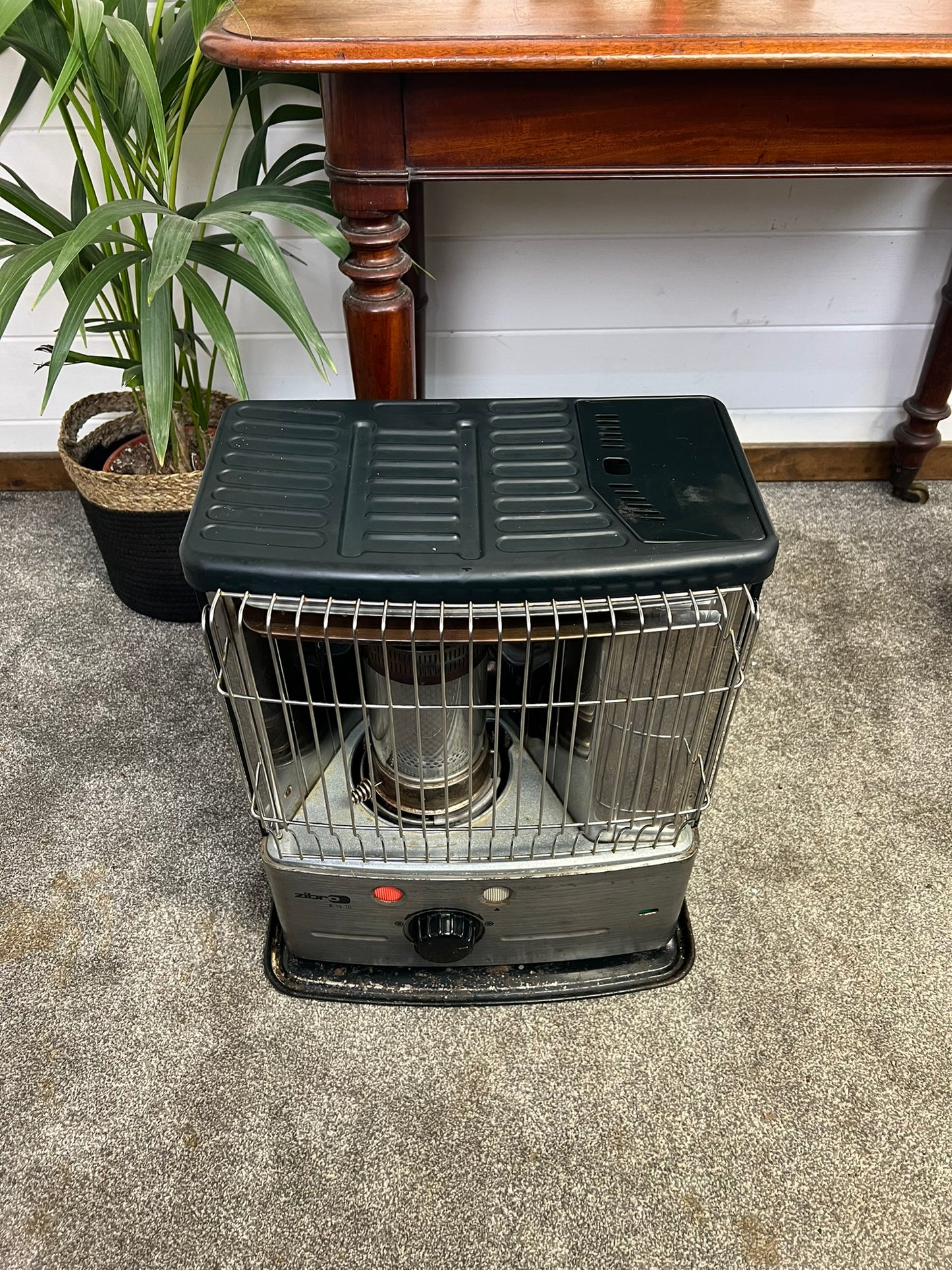 ZIBRO R15 TC Paraffin Kerosene Heater Portable Space Heater Office Workshop Home