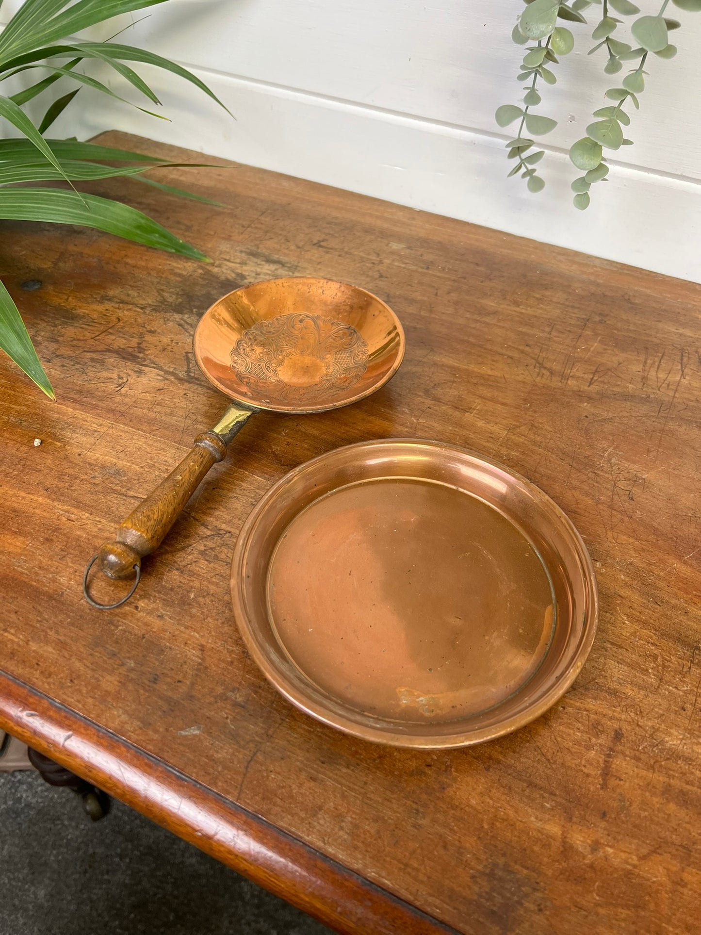 Vintage Copper Ladle Spoon Made In England & Copper Plate Antique Interior Decor