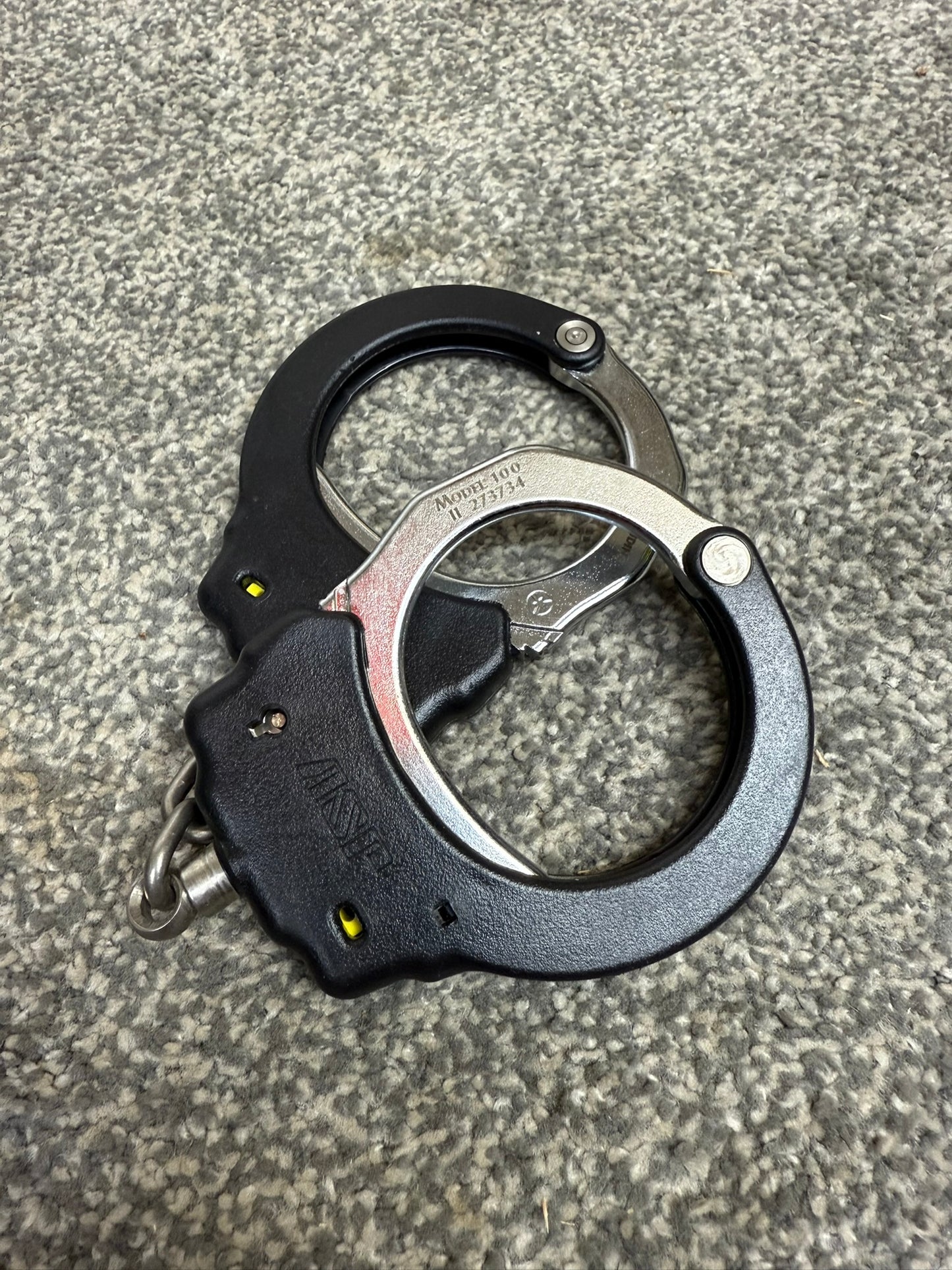 ASP Model 100 Chain Handcuffs Ex Police Cuffs - Working With Key