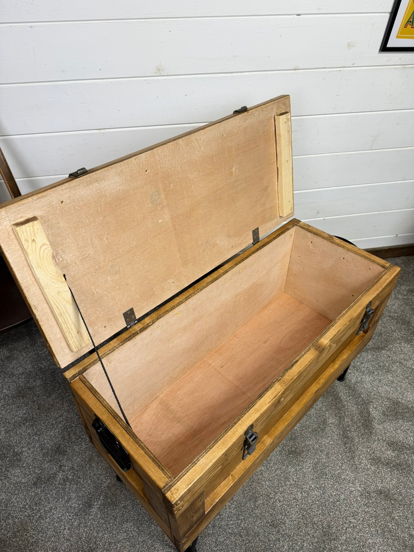 Large Wooden Chest Box Table Metal Legs Blanket Storage Rustic Home Industrial Deco