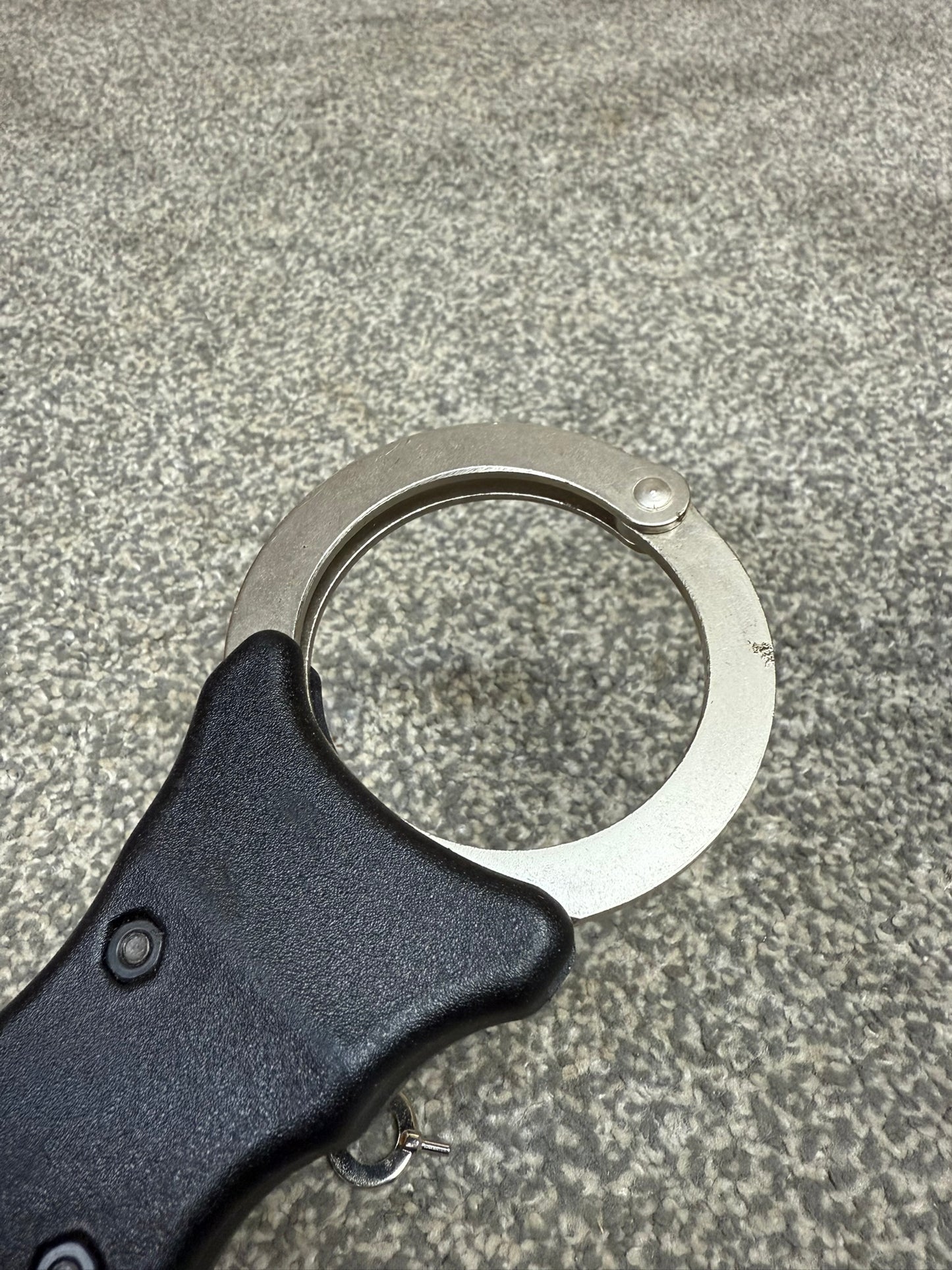 Ex Police Early Hiatt Rigid Handcuffs With Serial Security Cuffs Displays Collectible