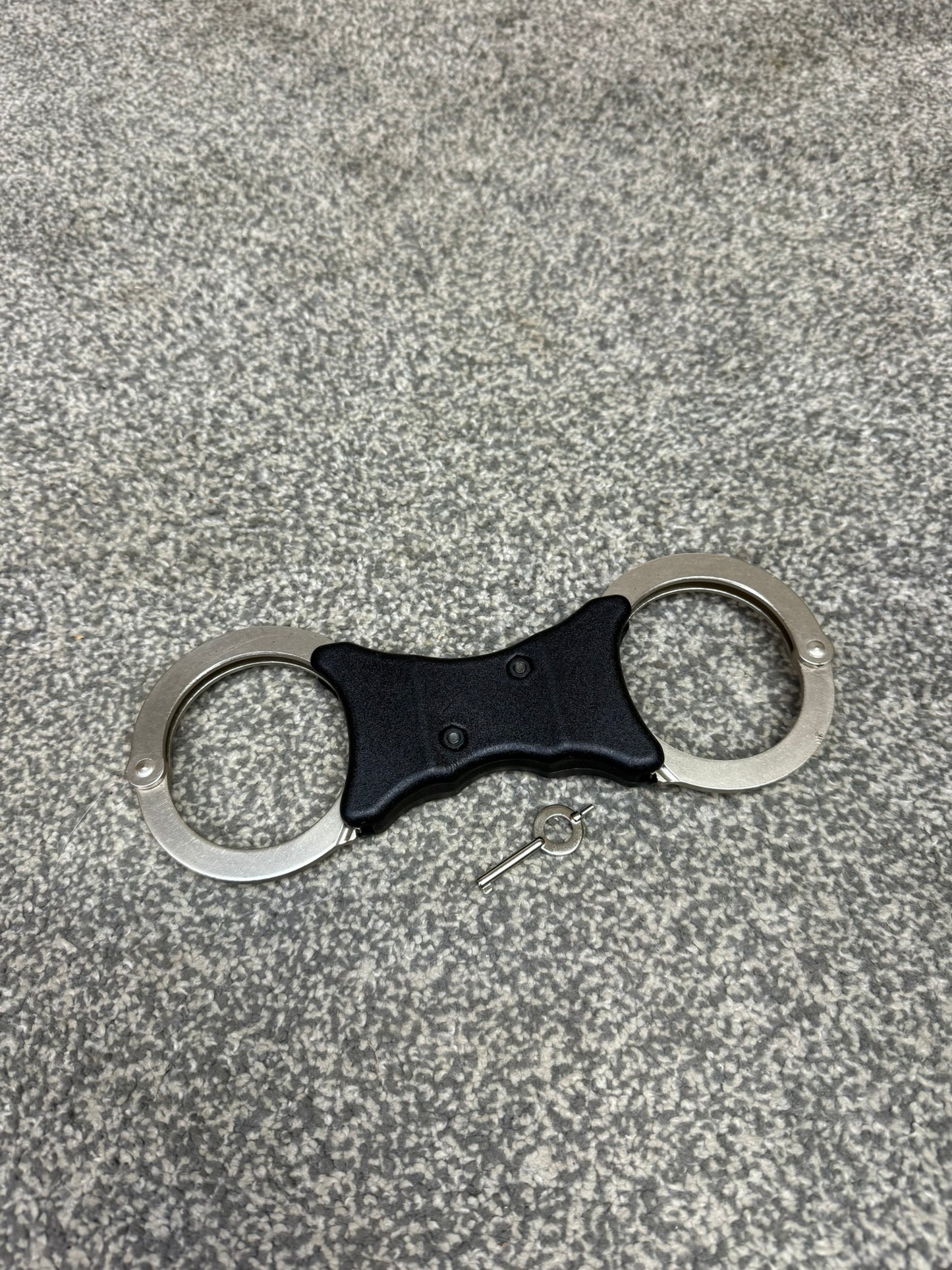 Ex Police Early Hiatt Rigid Handcuffs With Serial Security Cuffs Displays Collectible