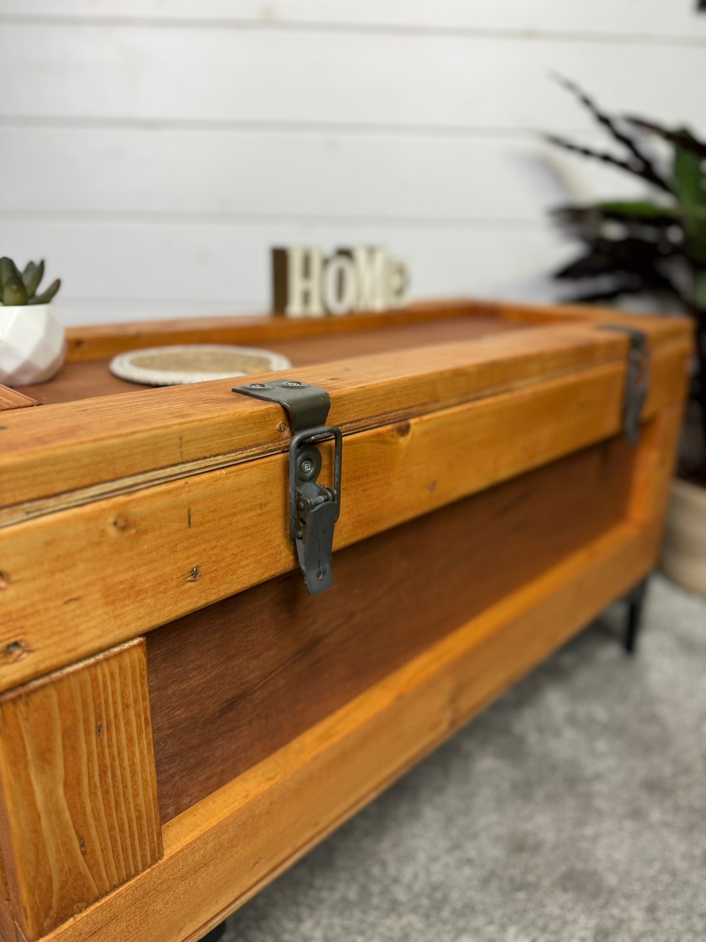 Reclaimed Large Wooden Crate Table Rustic Storage Chest Blanket Box Industrial Decor Coffee Table Side Table