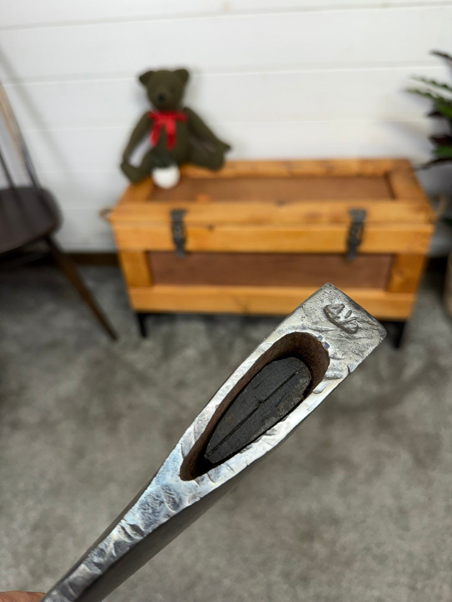Vintage 1955 Military Elwell 4.5lbs Long Handle Ex Army Felling Axe Stamped