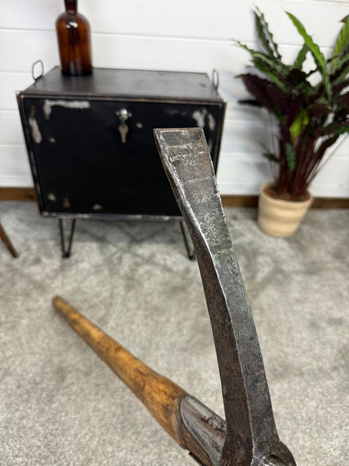 Vintage 1943 Military Pickaxe Long Handle 4.5lbs Pioneer Pick Axe Reclaimed Army Display