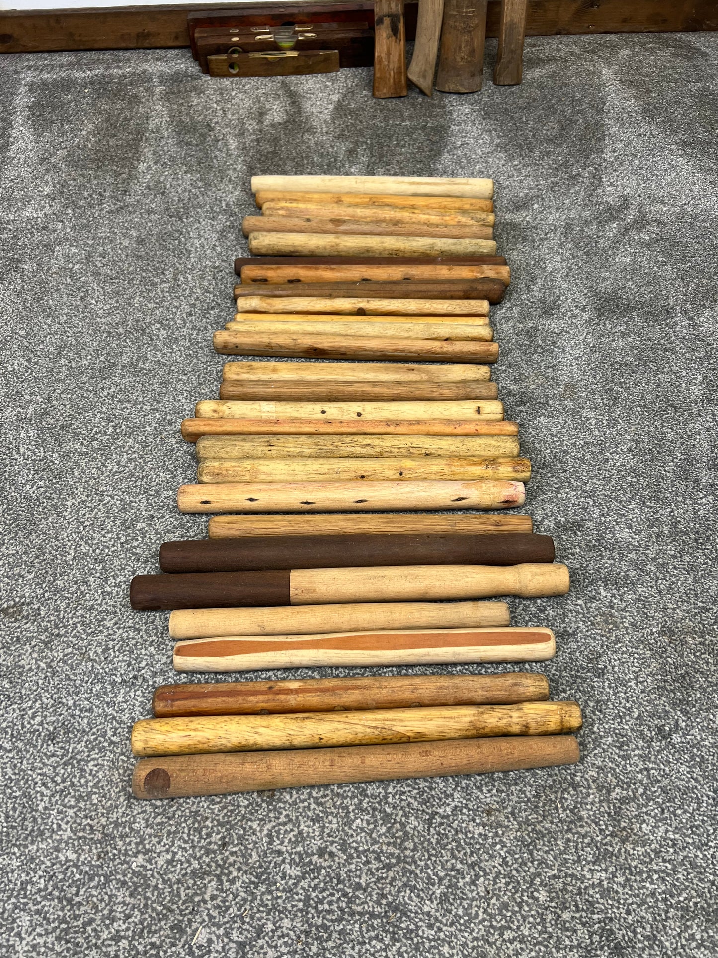 27x Vintage Wooden Hammer Handles Shafts Job Lot Vintage Workshop Tools