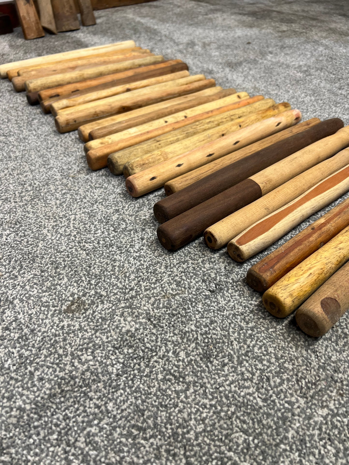 27x Vintage Wooden Hammer Handles Shafts Job Lot Vintage Workshop Tools