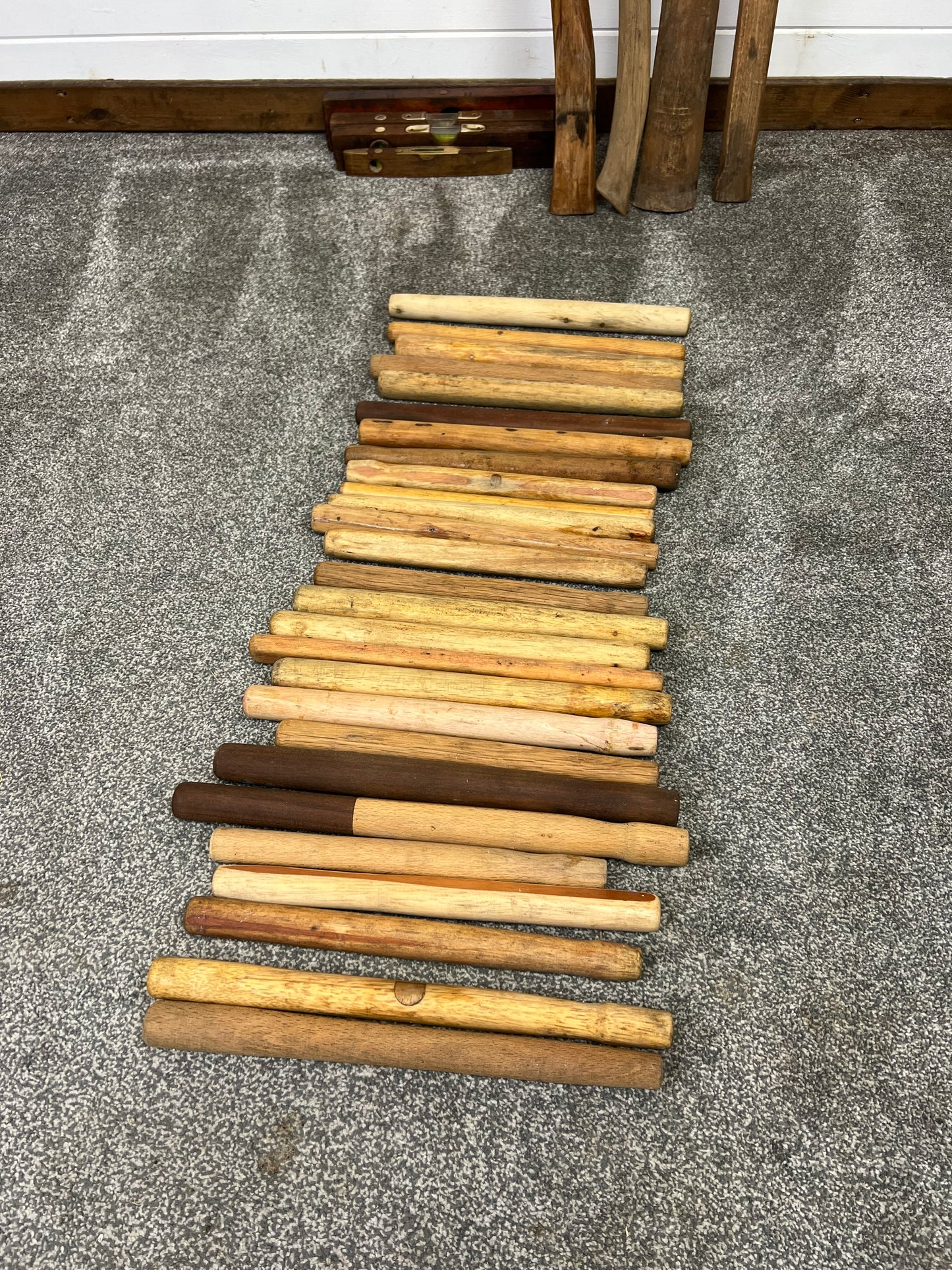 27x Vintage Wooden Hammer Handles Shafts Job Lot Vintage Workshop Tools