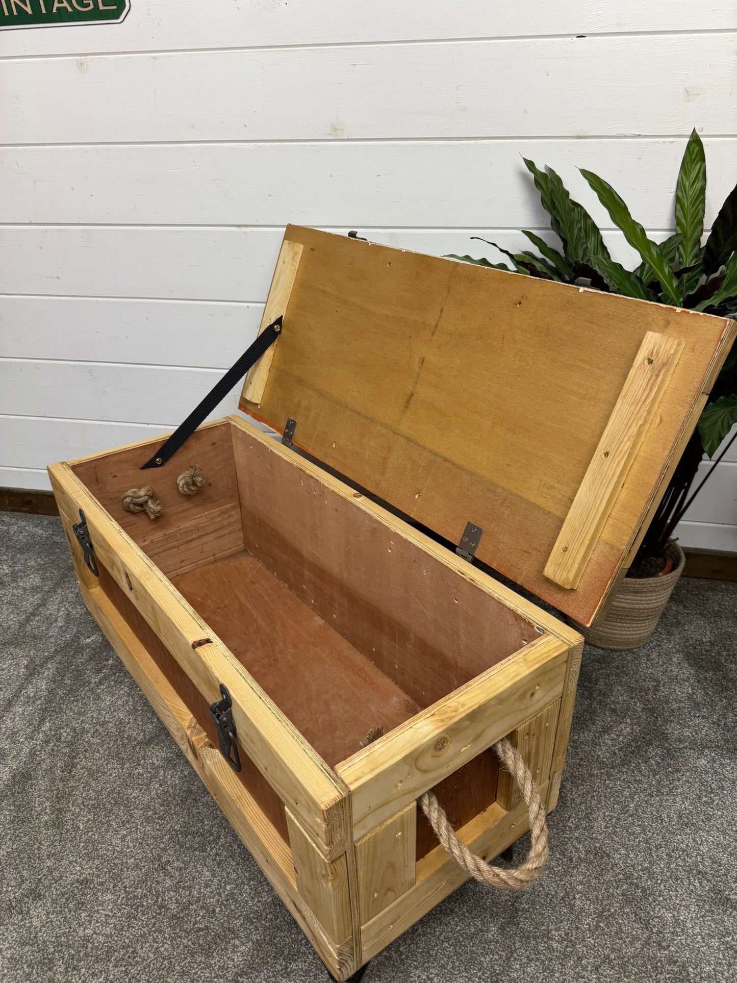 Wooden Chest Box Coffee Table Hairpin Legs Blanket Storage Rustic Home Industrial Decor