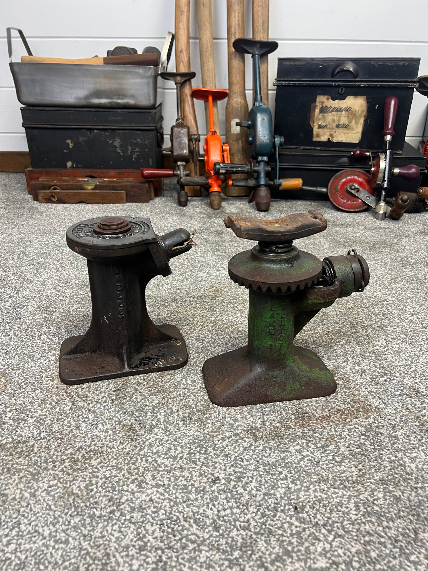 2x Vintage Screw Jacks Lake & Elliott Jack / Shelley Double Lift Vintage Car Jack Industrial Decor