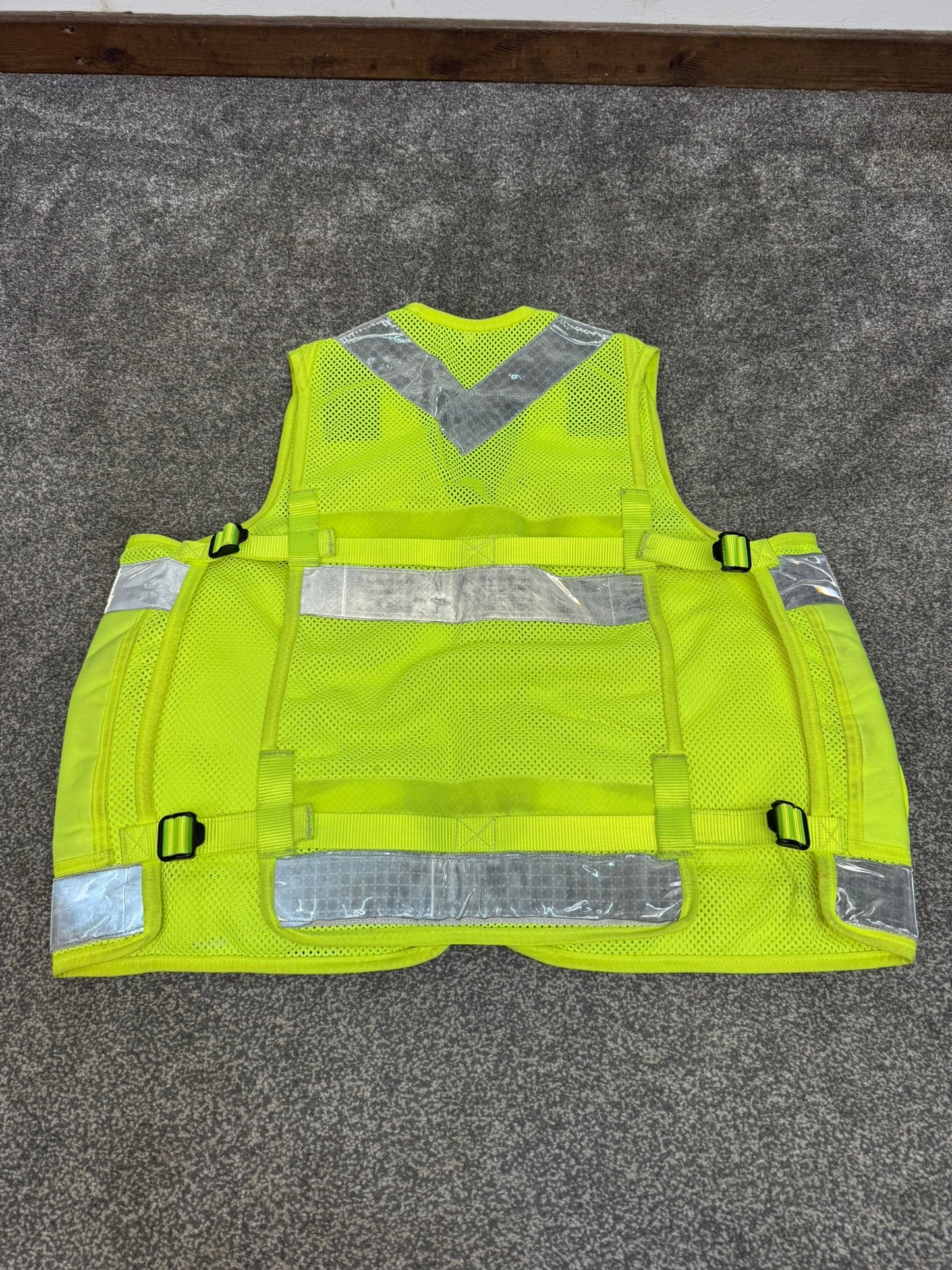 Hi Vis Tac Vest Ex Police Equipment Utility Vest MEDIUM Patrol Security