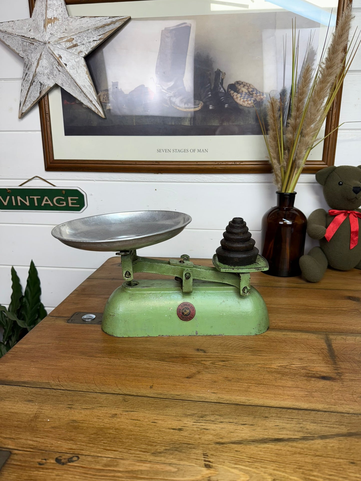 Vintage "Aircraft Product" Cast Aluminium Kitchen Balance Scales & Weights Vintage Retro Farmhouse Weighing Scales