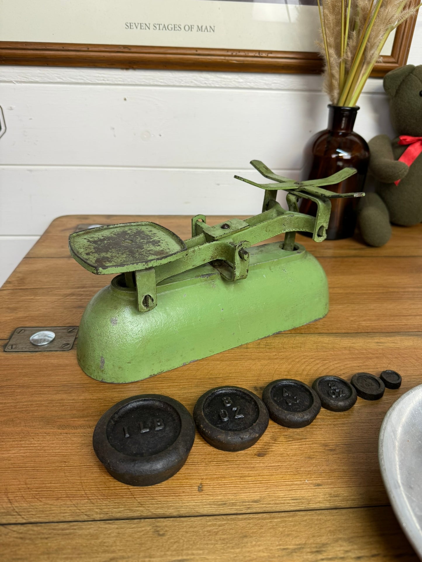 Vintage "Aircraft Product" Cast Aluminium Kitchen Balance Scales & Weights Vintage Retro Farmhouse Weighing Scales