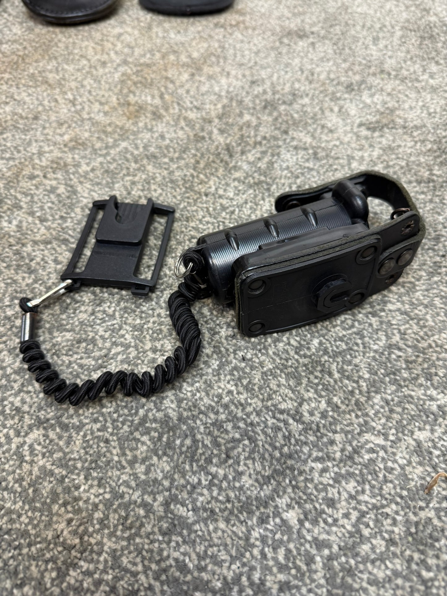 Ex Police Peter Jones CS Spray Gas Canister Holder Duty Belt Klickfast