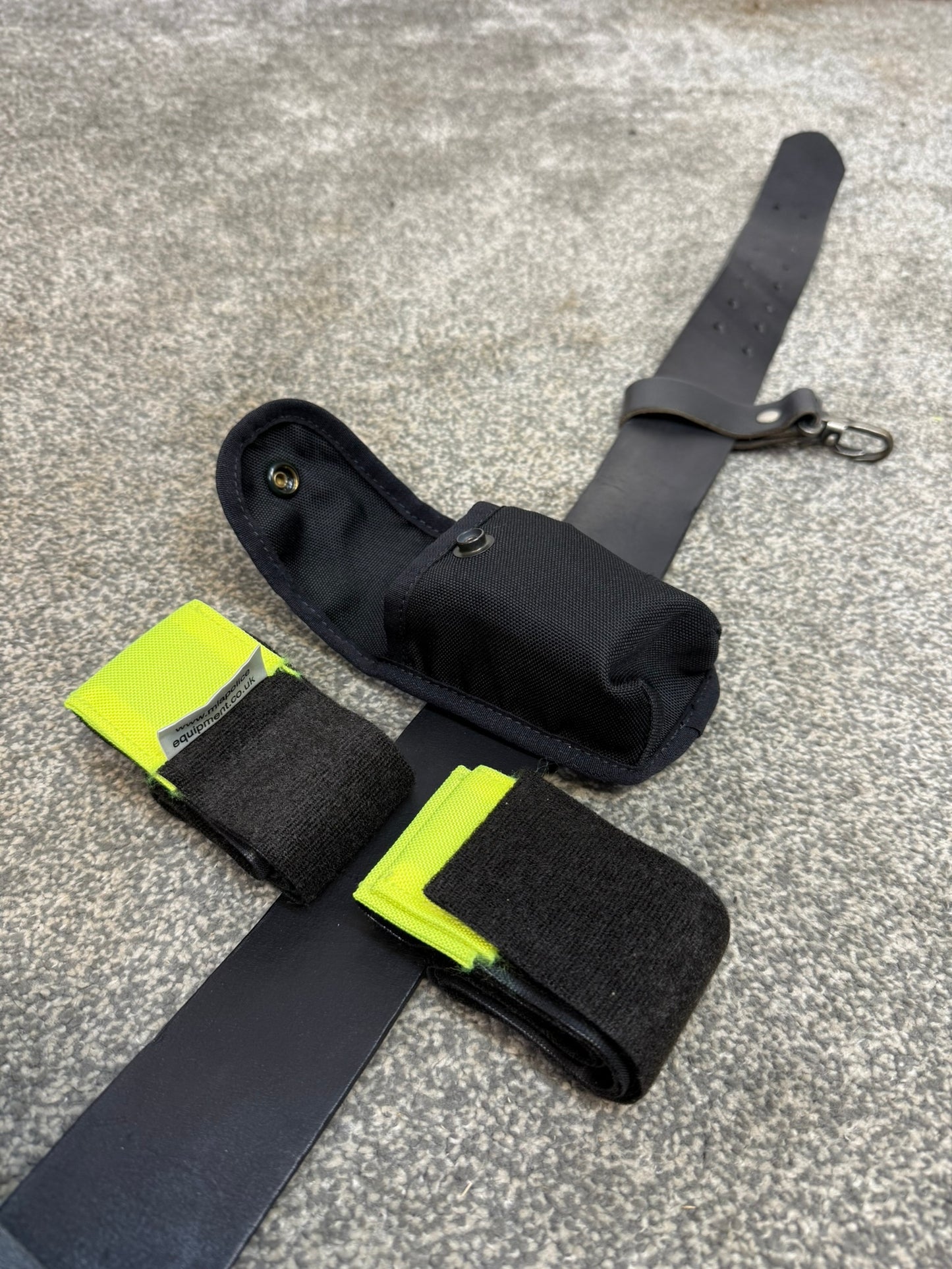 Ex Police Leather Belt & Pouches Fast Strap 40" Waist Security Tool Belt