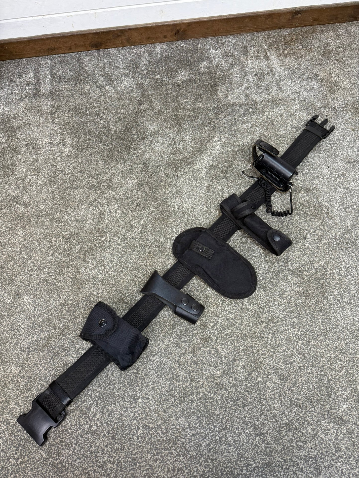 Ex Police Duty Belt Pouches & Fast Strap Restraint X Large 38" Waist Genuine Security Equipment Belt