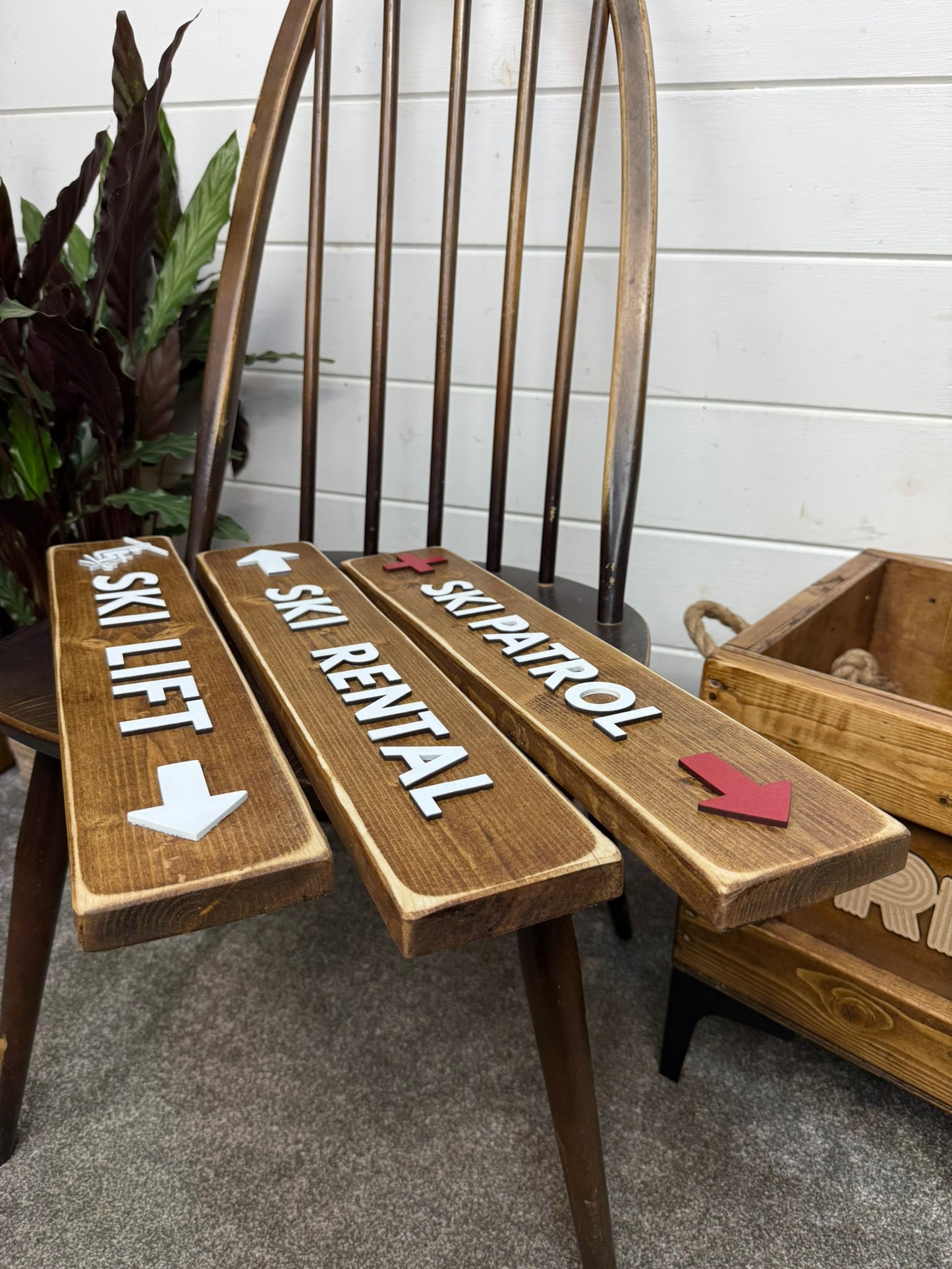 Set of 3x Ski Patrol Theme Wall Signs 3D Rustic Ski Signs Wood Rustic Skiing Decor