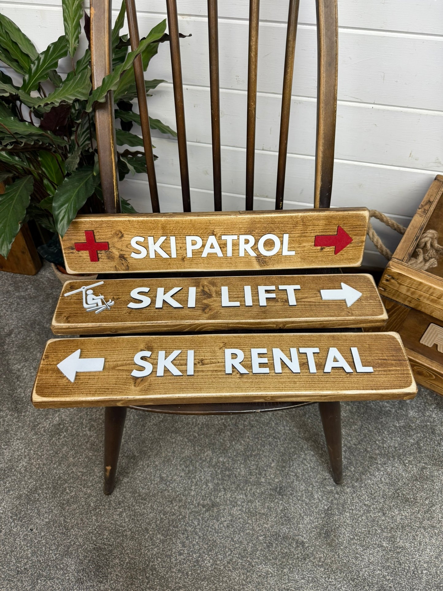 Set of 3x Ski Patrol Theme Wall Signs 3D Rustic Ski Signs Wood Rustic Skiing Decor