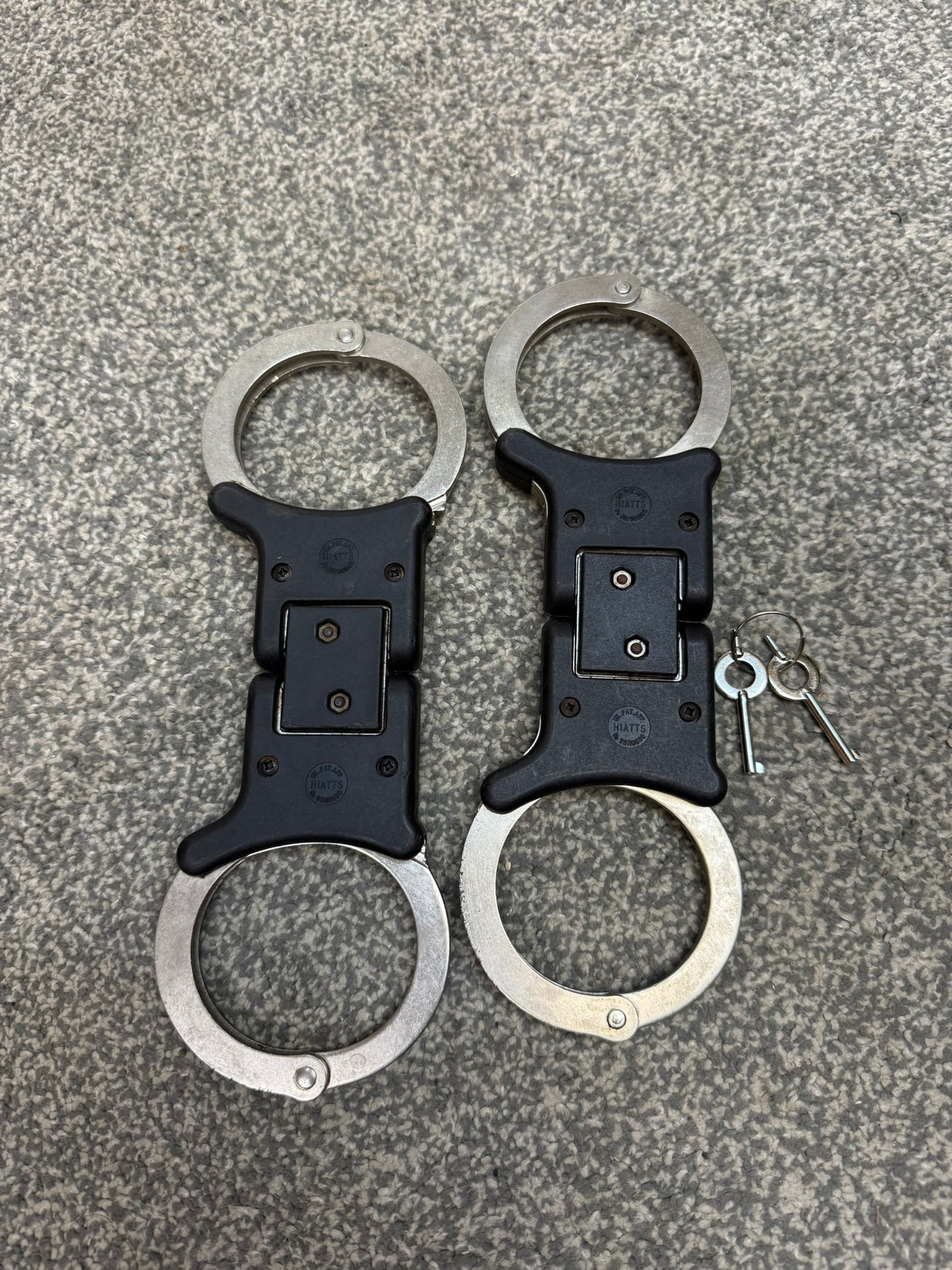 Ex Police Folding Hiatt Handcuffs Hinged Cuffs & Key Security Collectible