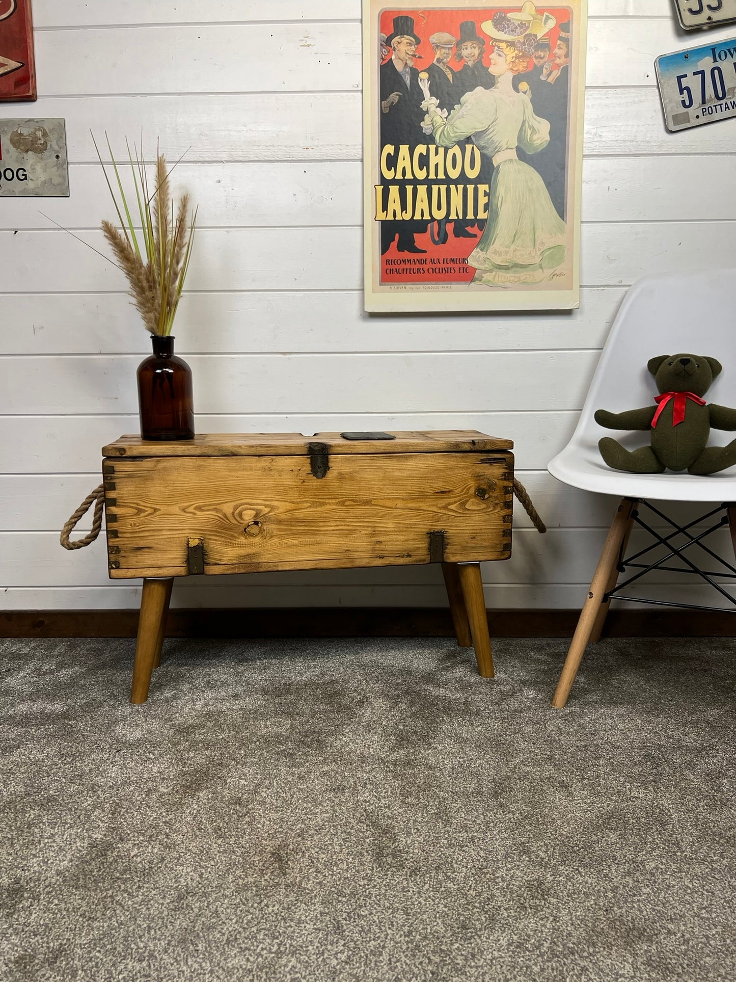 Vintage Rustic Wooden Box Side Table Storage Reclaimed Chest Farmhouse Coffee Table