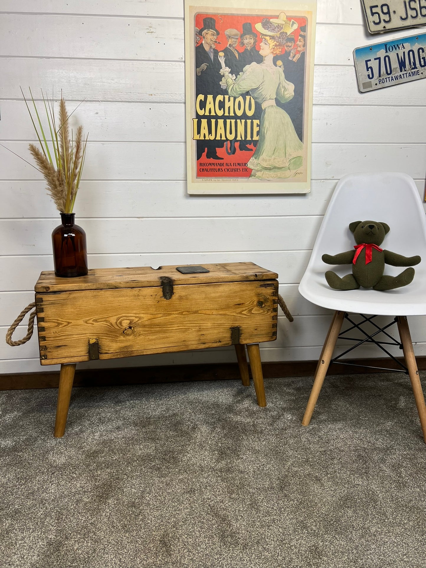 Vintage Rustic Wooden Box Side Table Storage Reclaimed Chest Farmhouse Coffee Table