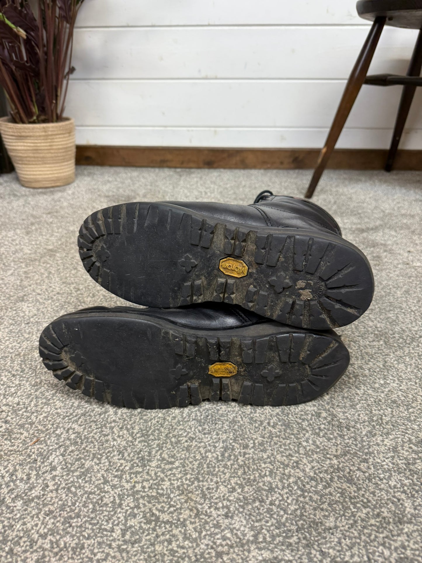 Danner Recon Black Leather Gore-Tex Combat Boots 200g GTX - UK 7.5