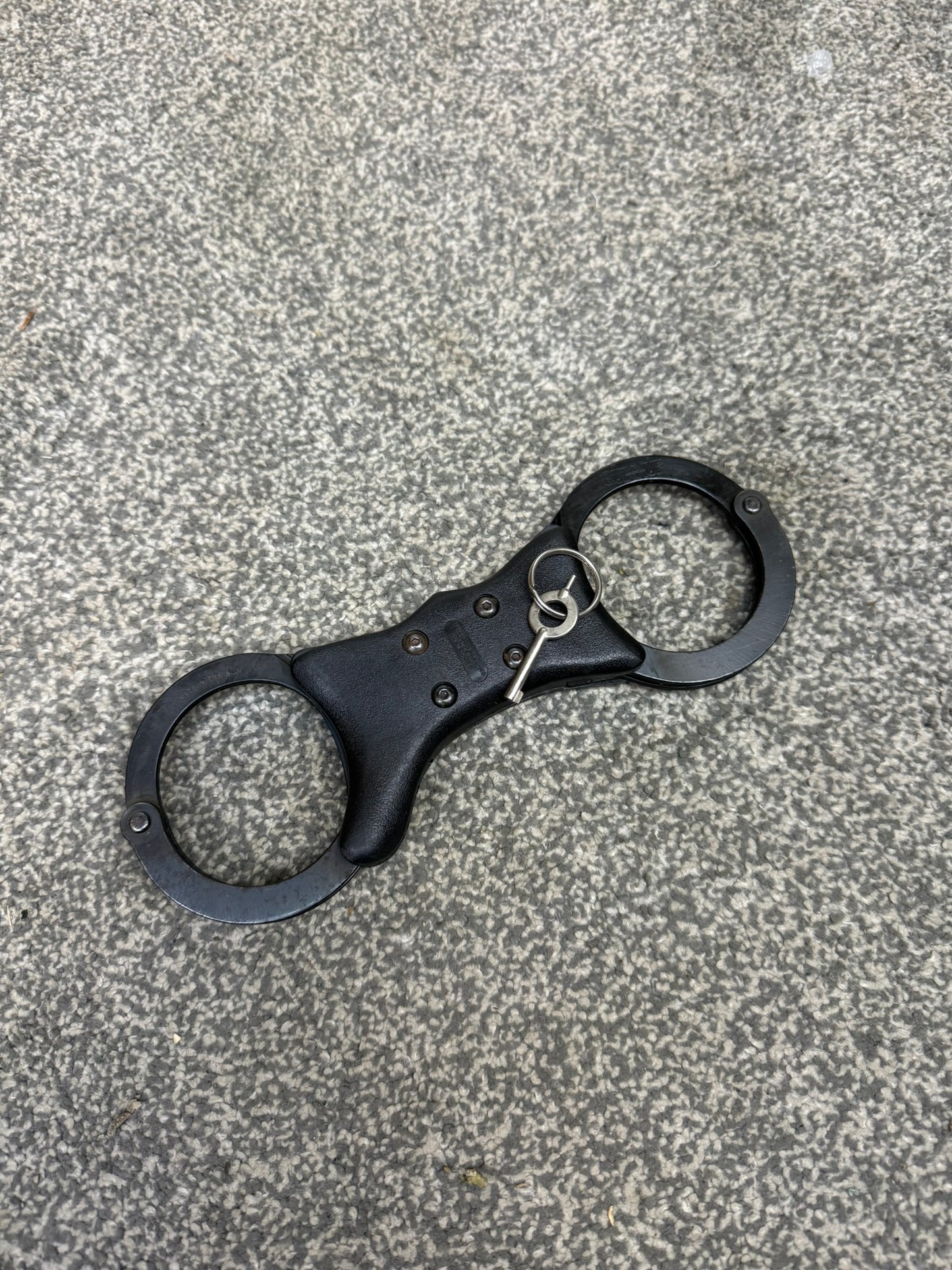 Ex Police Handcuffs Black Quik-Kuf Cuffs With Key Security Collectible Memorabilia Restraint