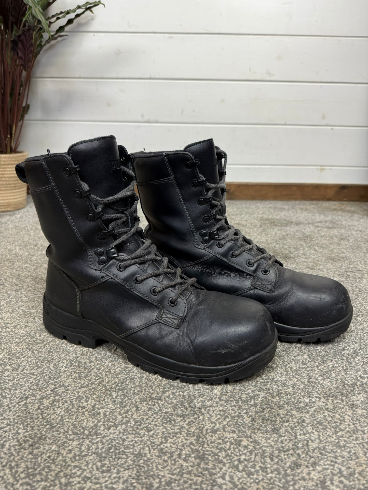 Magnum Elite Shield Combat Boots Black Leather UK 10 Ex Police Security