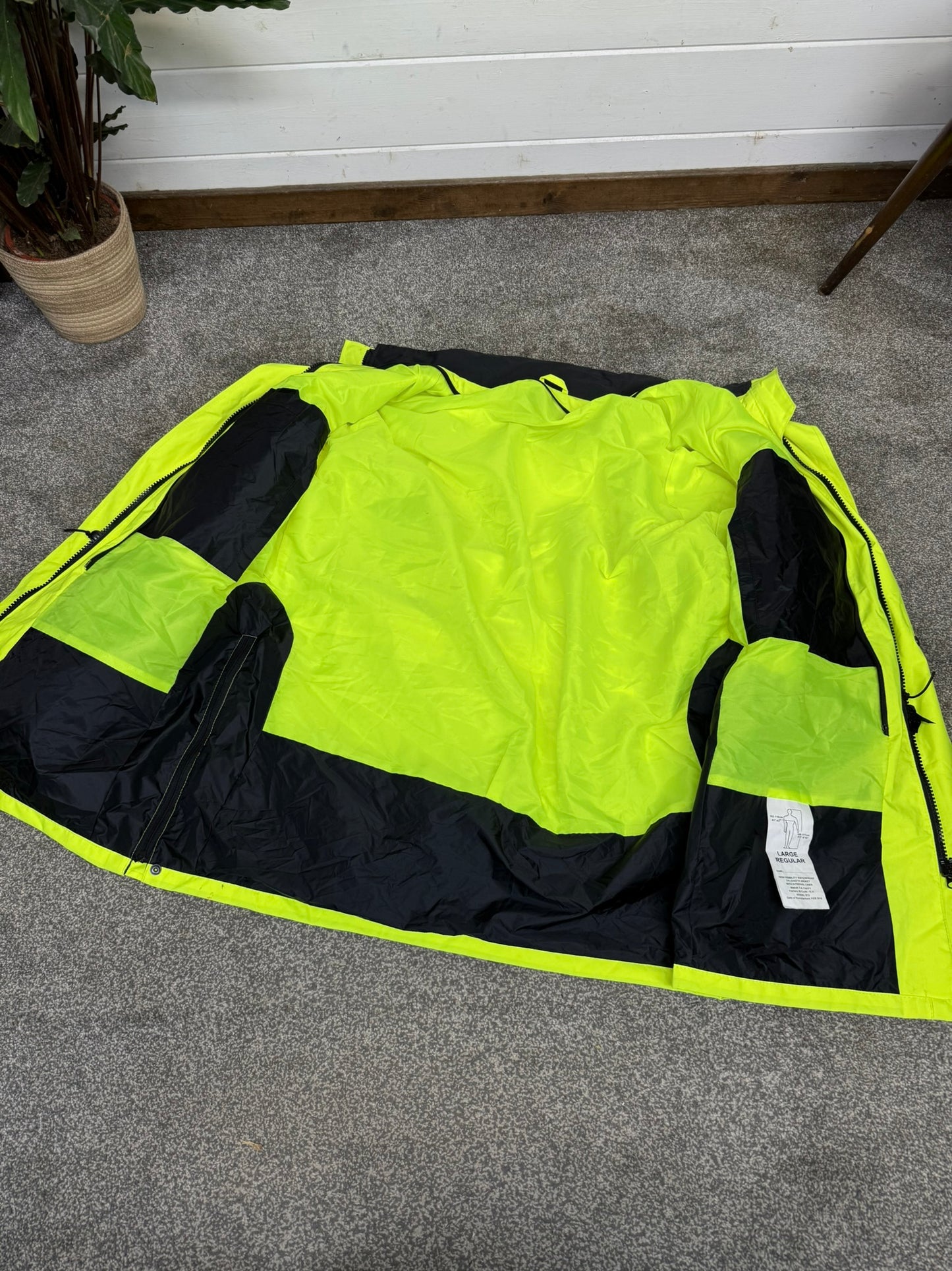 Ex Police Hi Vis Waterproof Coat Jacket LARGE Reflective Security Doorman Recovery
