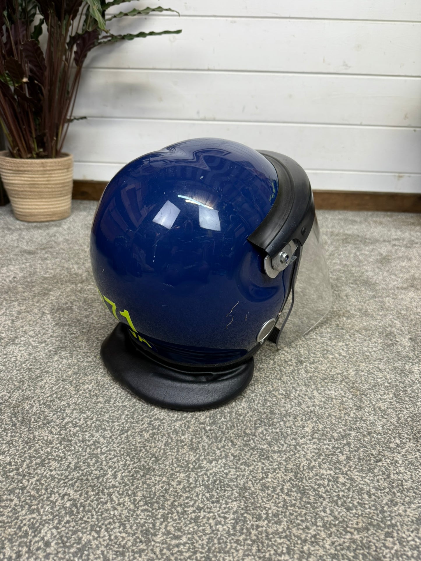 Ex Police Riot Helmet Guardian Mk3 Genuine Obsolete Collectible Theatre Display Fancy Dress Airsoft Paintball