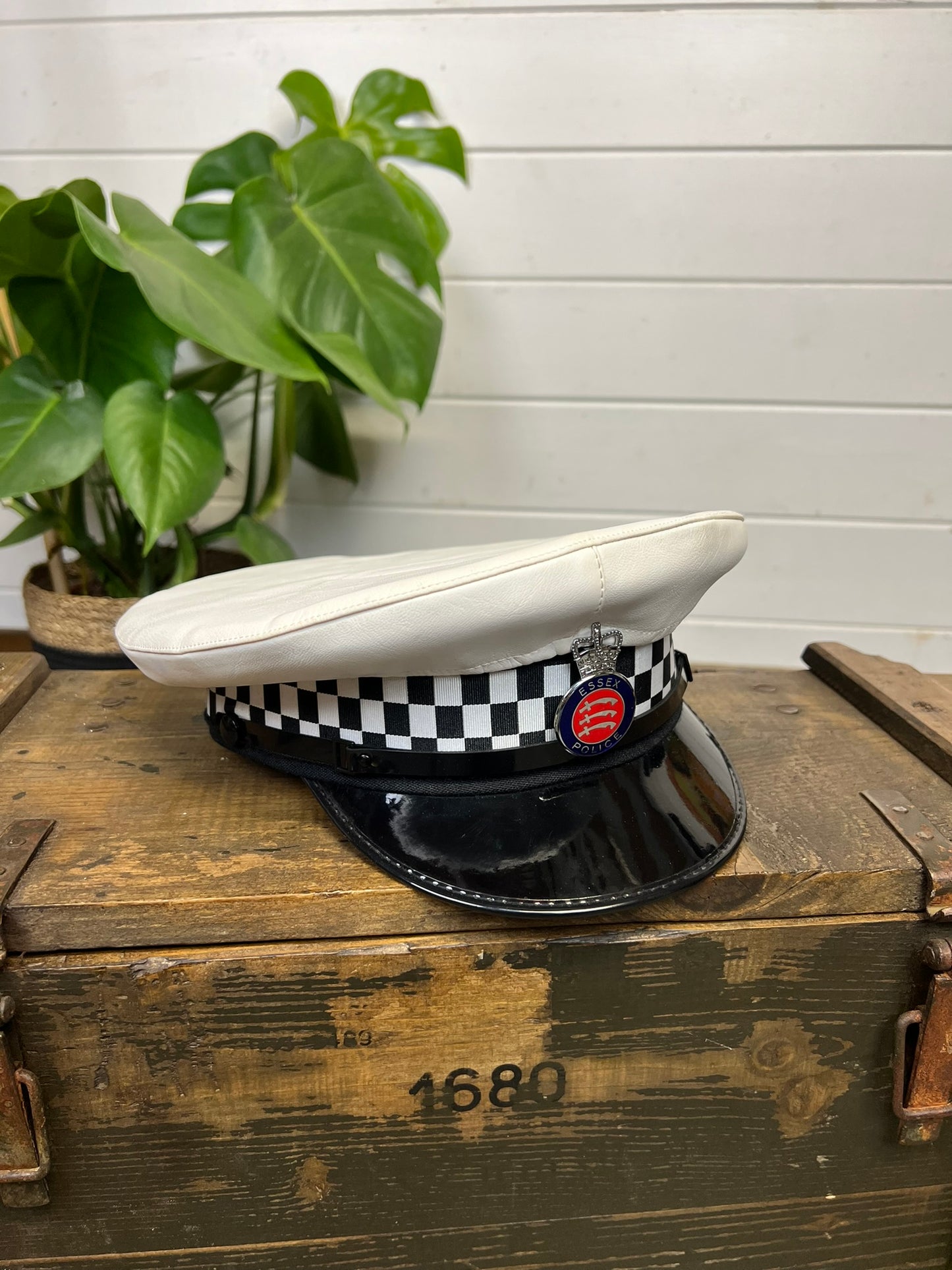 Vintage Ex Essex Police Traffic Officers Peak Cap 59cm Obsolete Badge Collector Film Prop Uniform Display